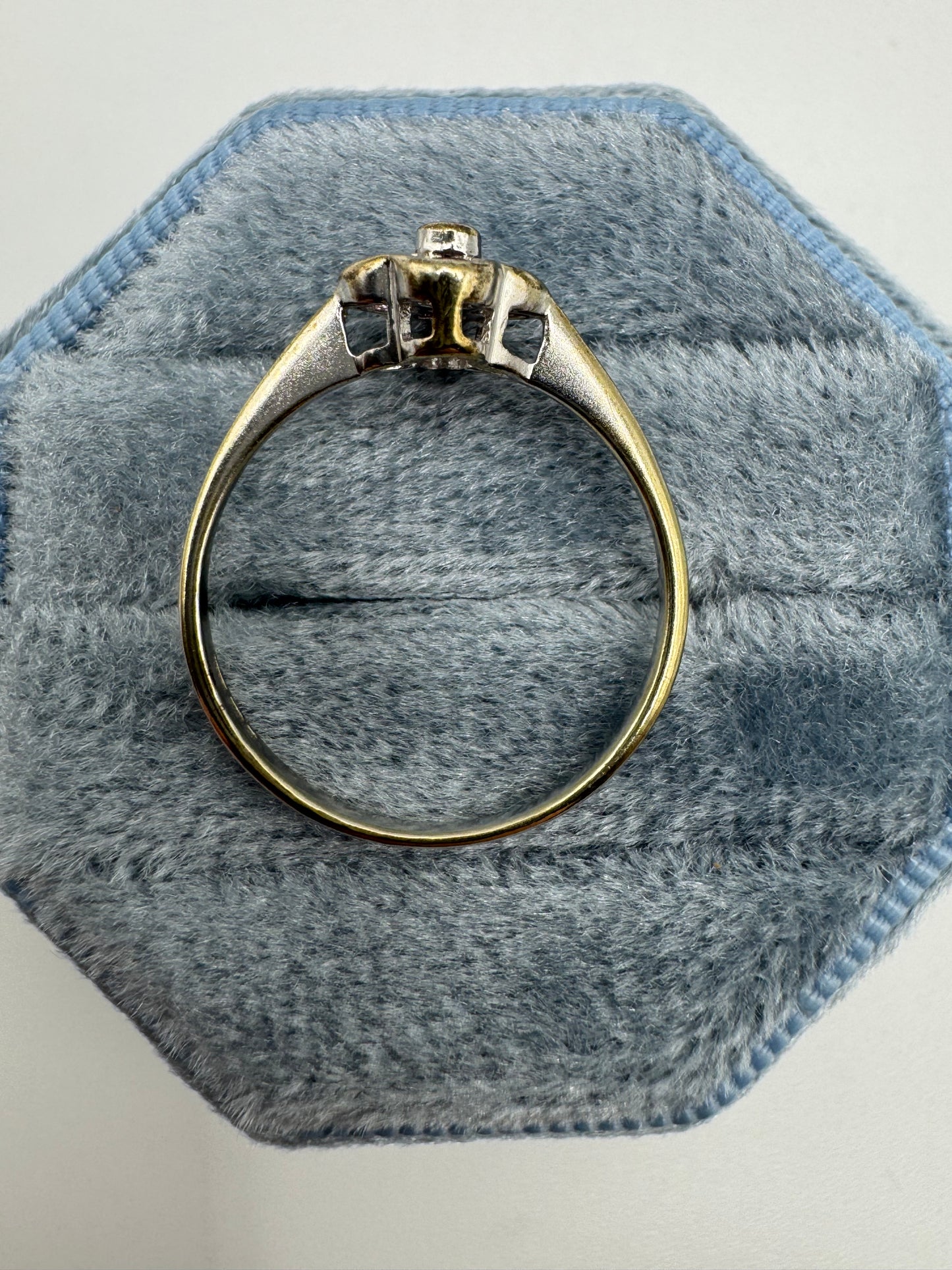 9ct gold pink sapphire and diamond ring