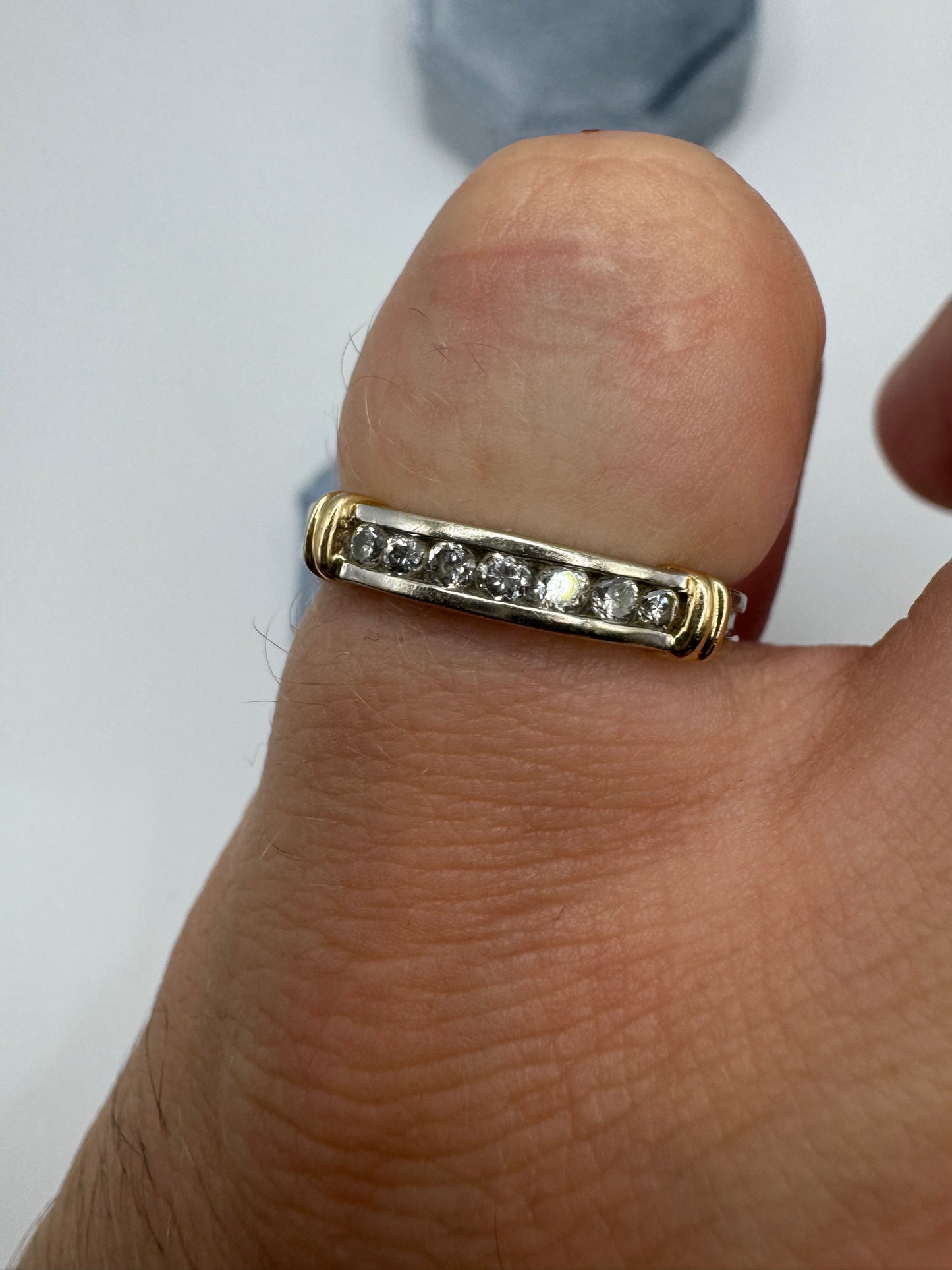 9ct bi-coloured gold 25 point diamond ring
