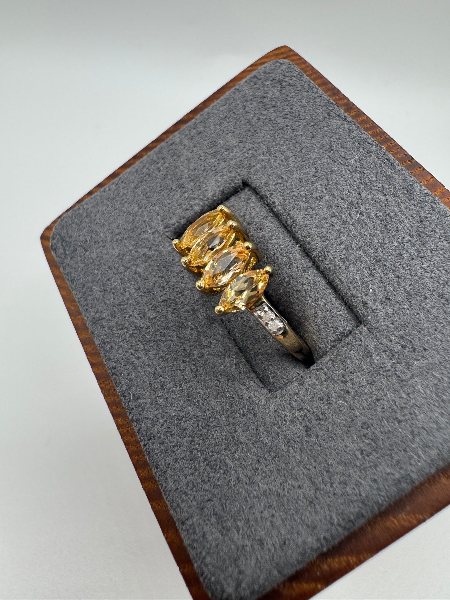 9ct gold citrine and diamond ring