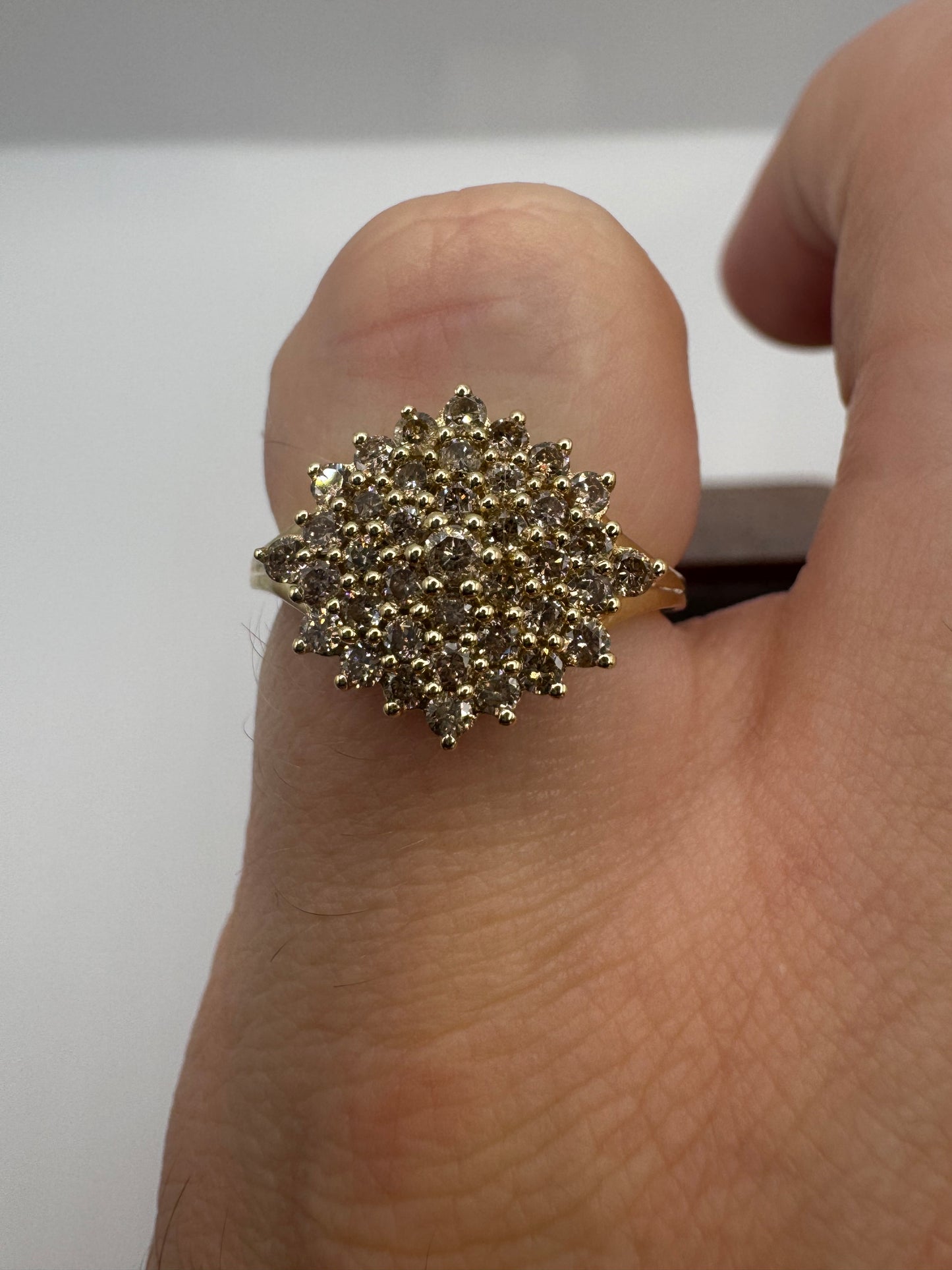 9ct gold diamond cluster ring