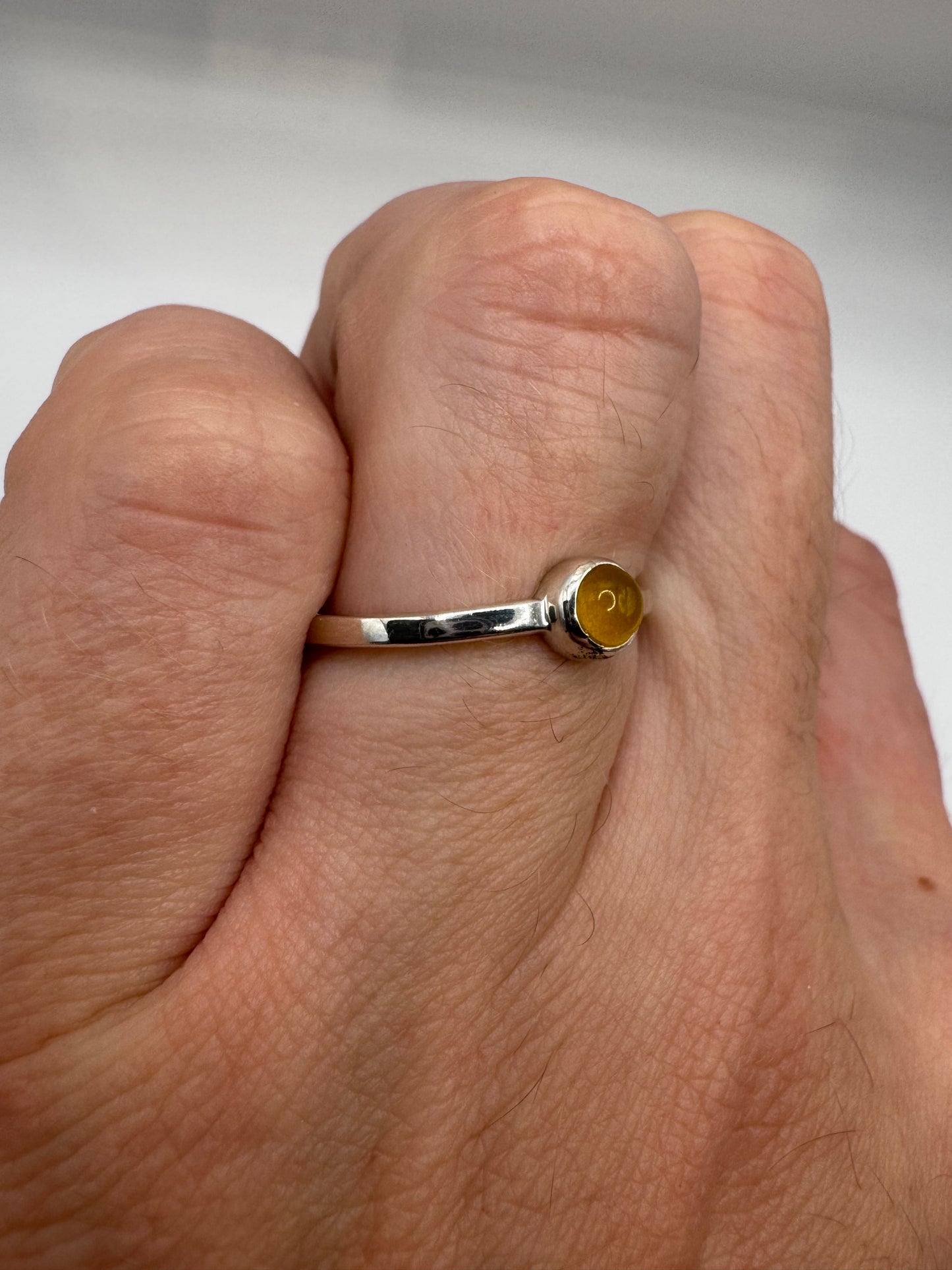 Silver quartz ring (8-P1/2)