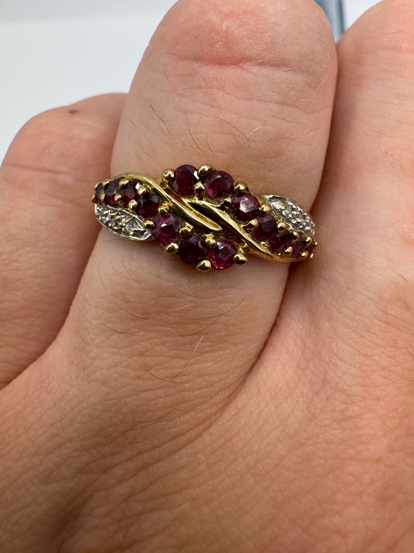 9ct gold ruby and diamond cluster ring