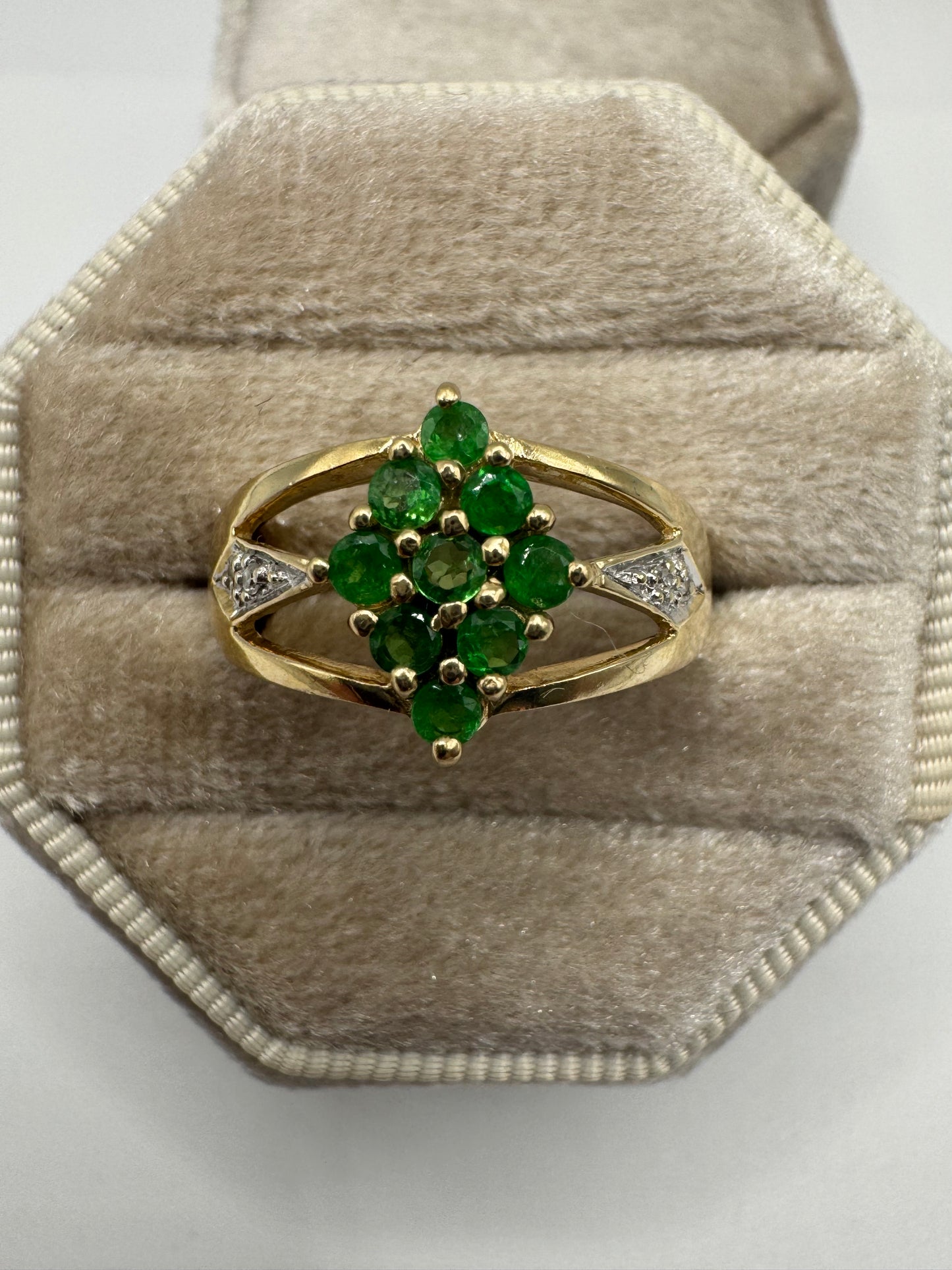 9ct gold demantoid garnet and diamond ring