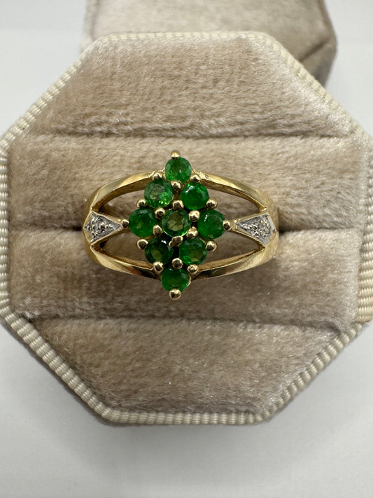 9ct gold demantoid garnet and diamond ring