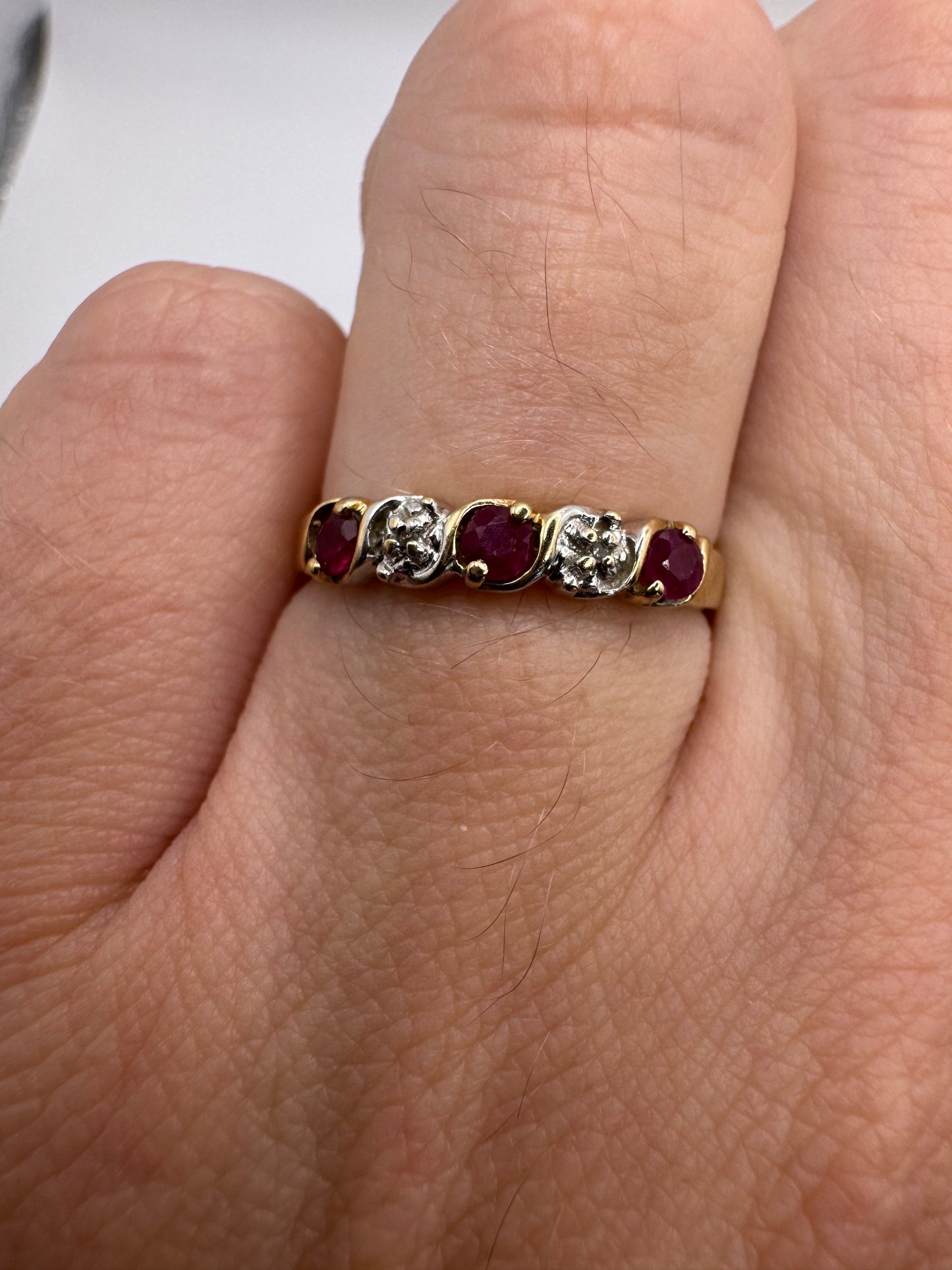 9ct gold ruby and diamond ring