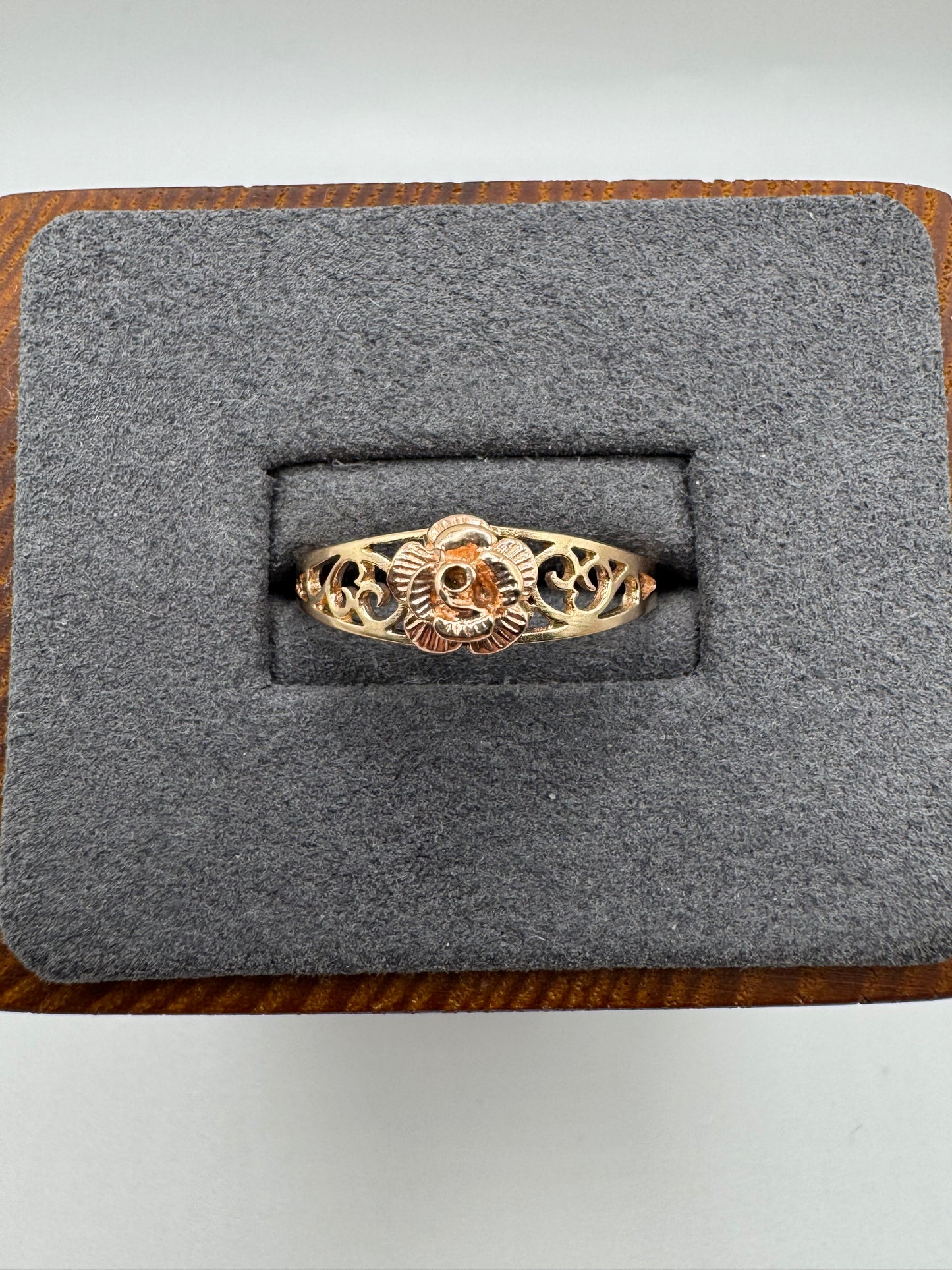 9ct rose gold rose ring