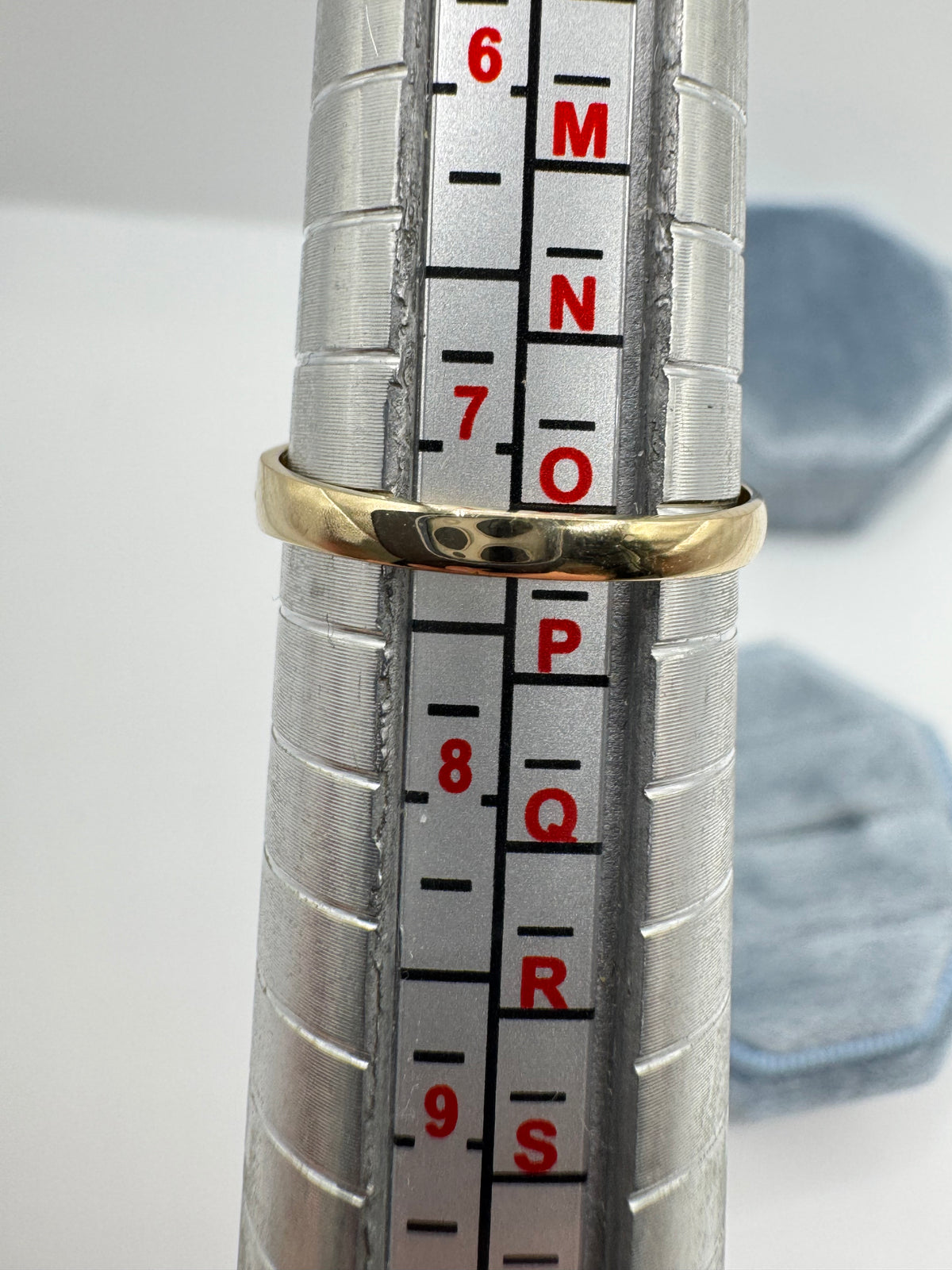 9ct gold engraved opal gypsy ring
