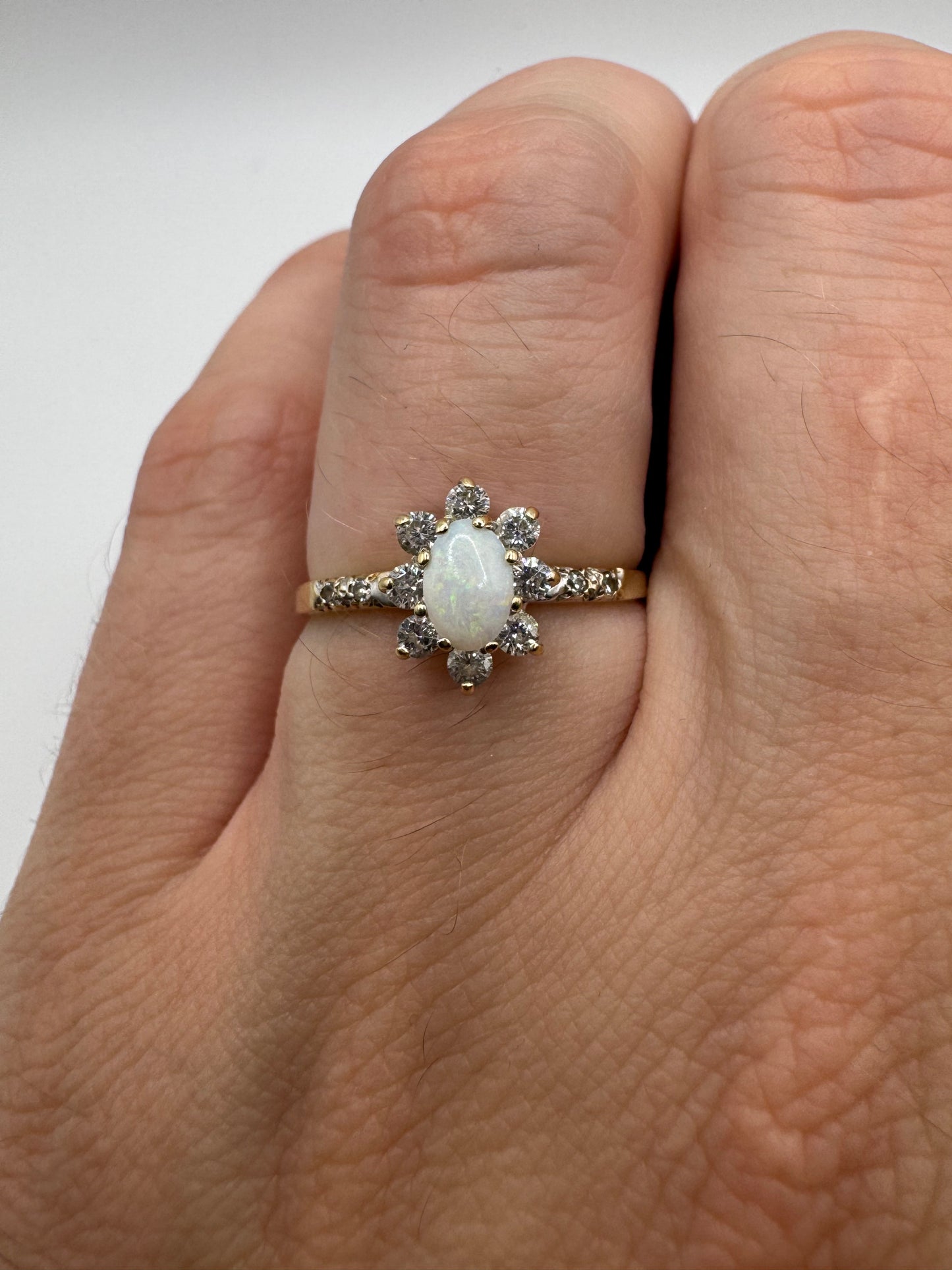 9ct gold opal and cz ring