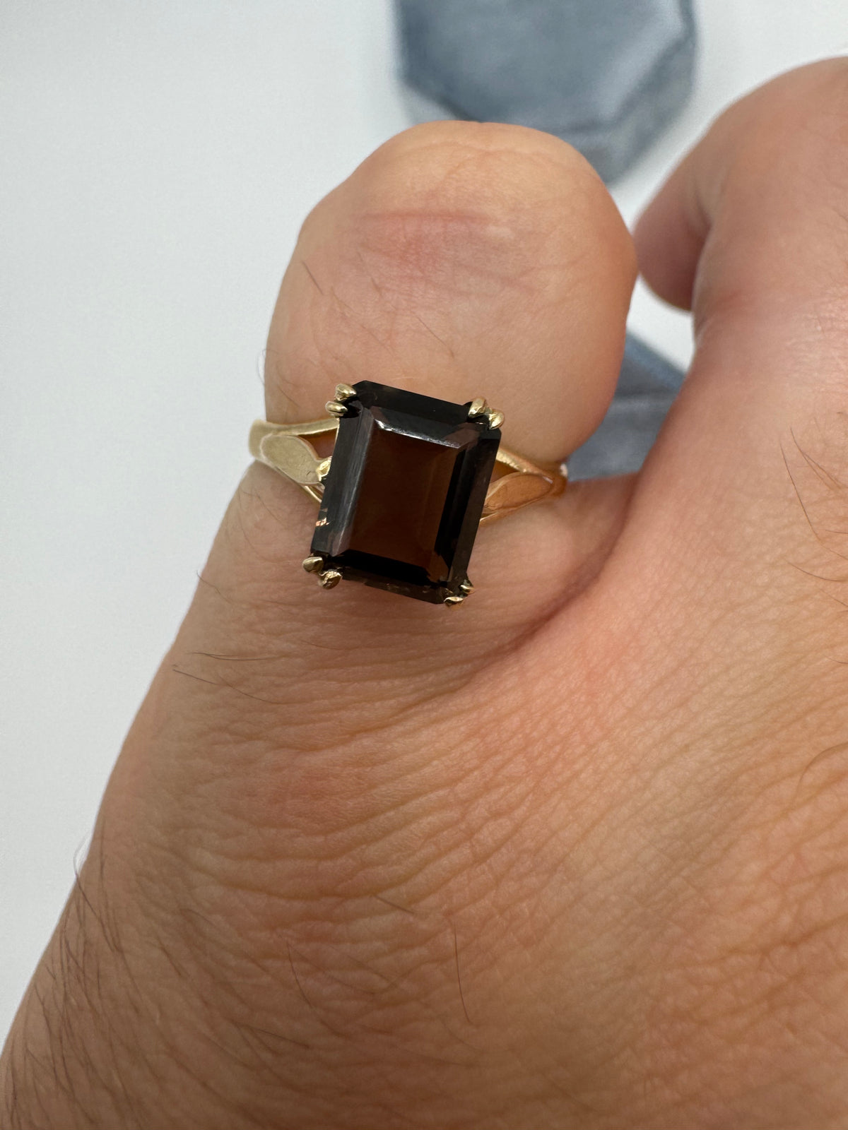 9ct gold Smokey quartz ring