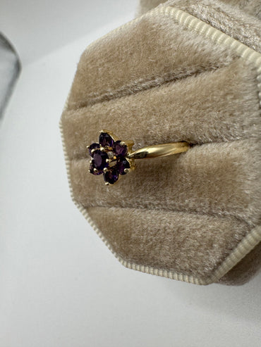 9ct gold amethyst cluster ring