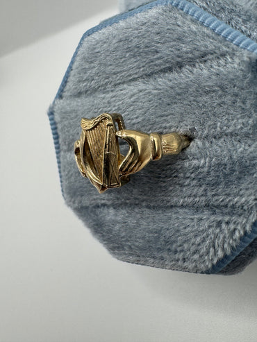9ct gold harp ring