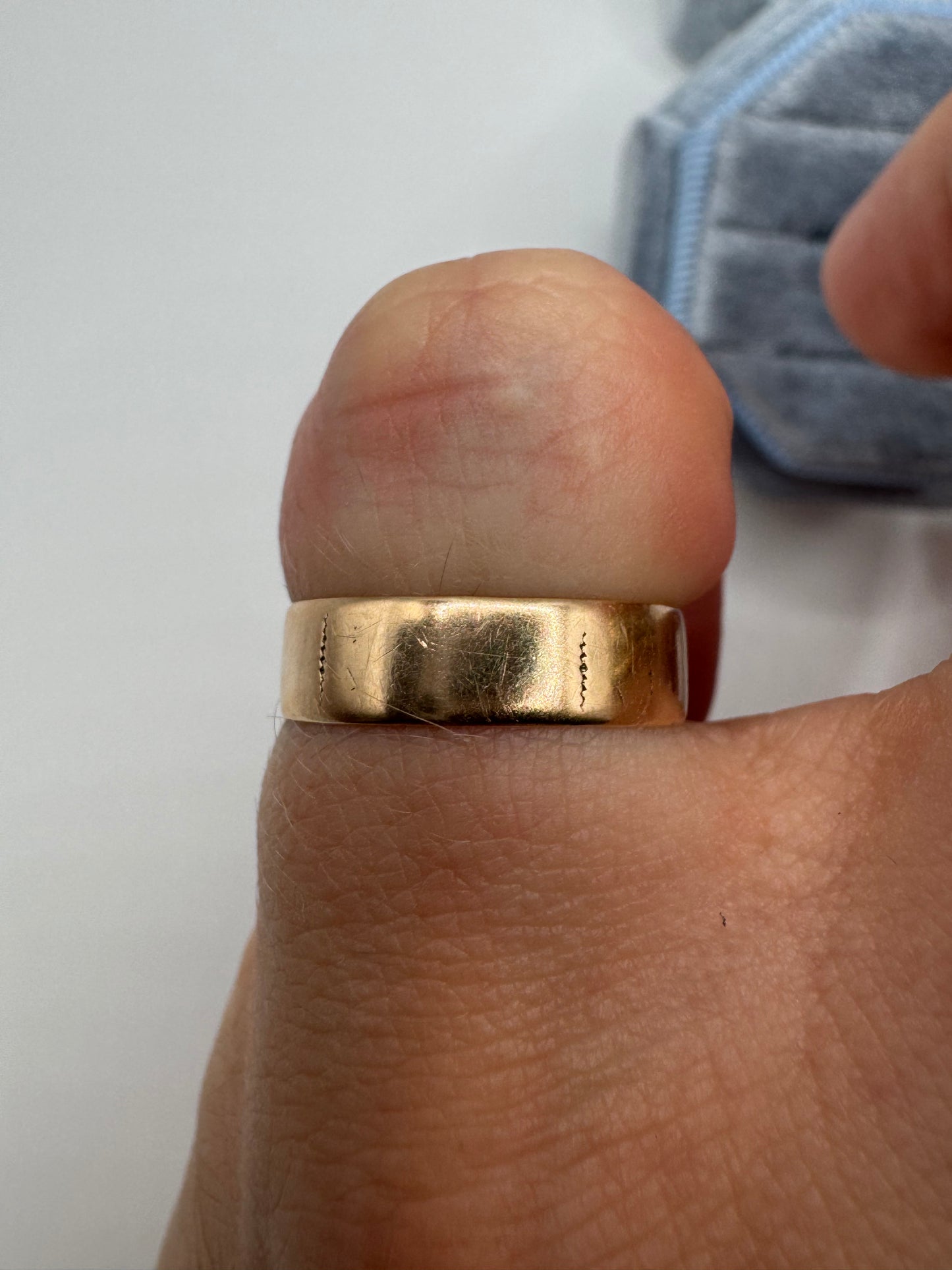 9ct rose gold band