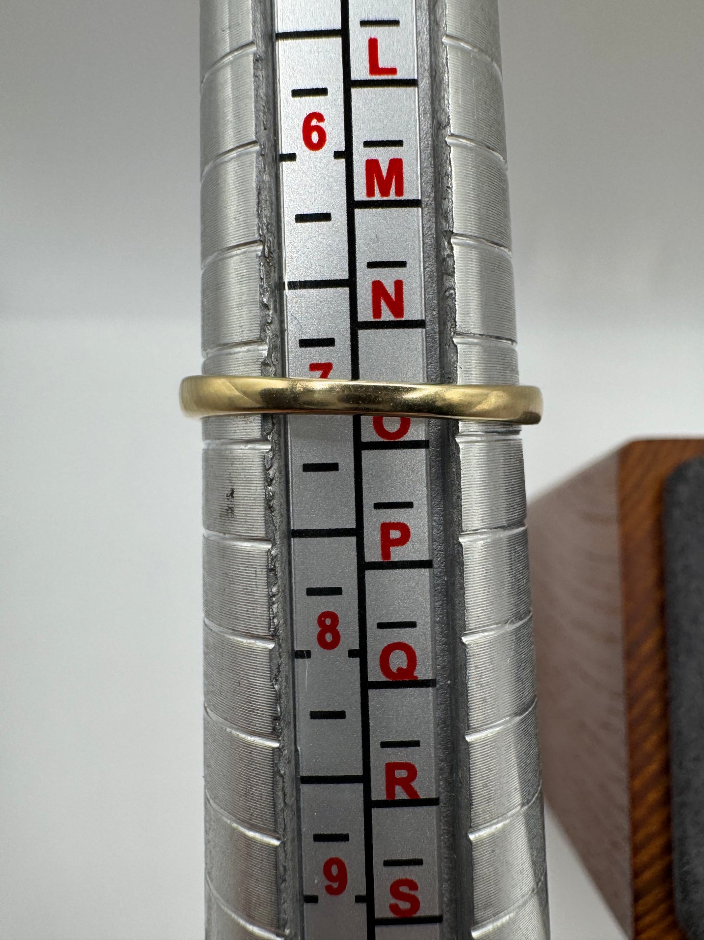 9ct gold ruby and diamond ring