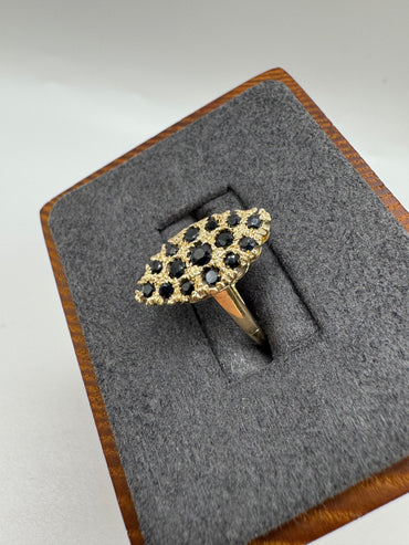 9ct gold sapphire Navette ring