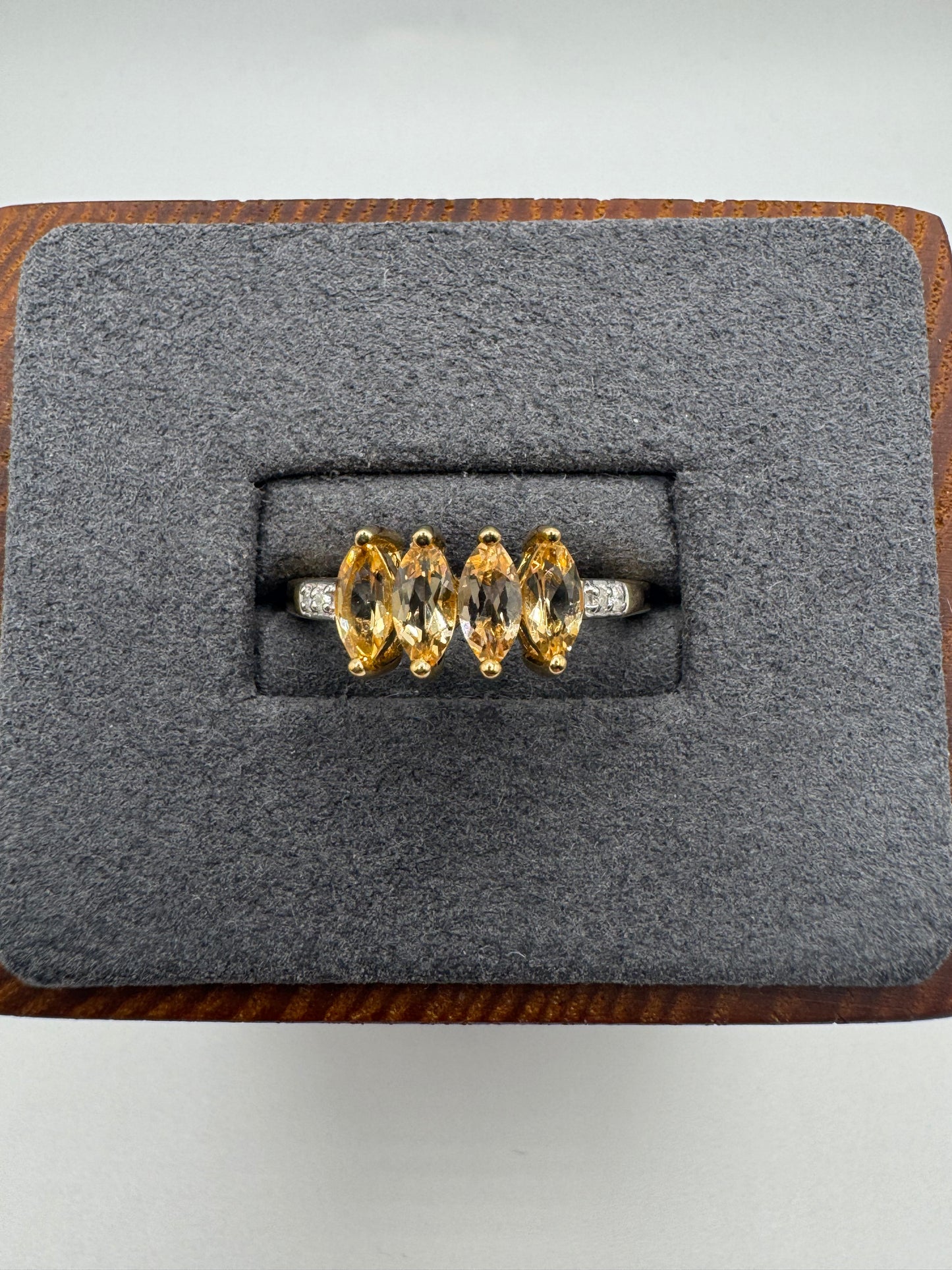 9ct gold citrine and diamond ring