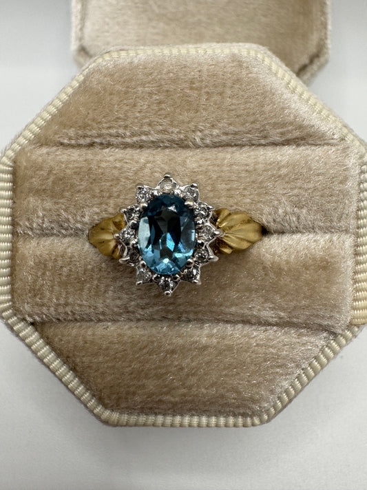 9ct gold topaz and diamond ring