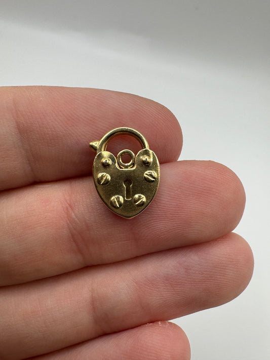 9ct gold padlock 12