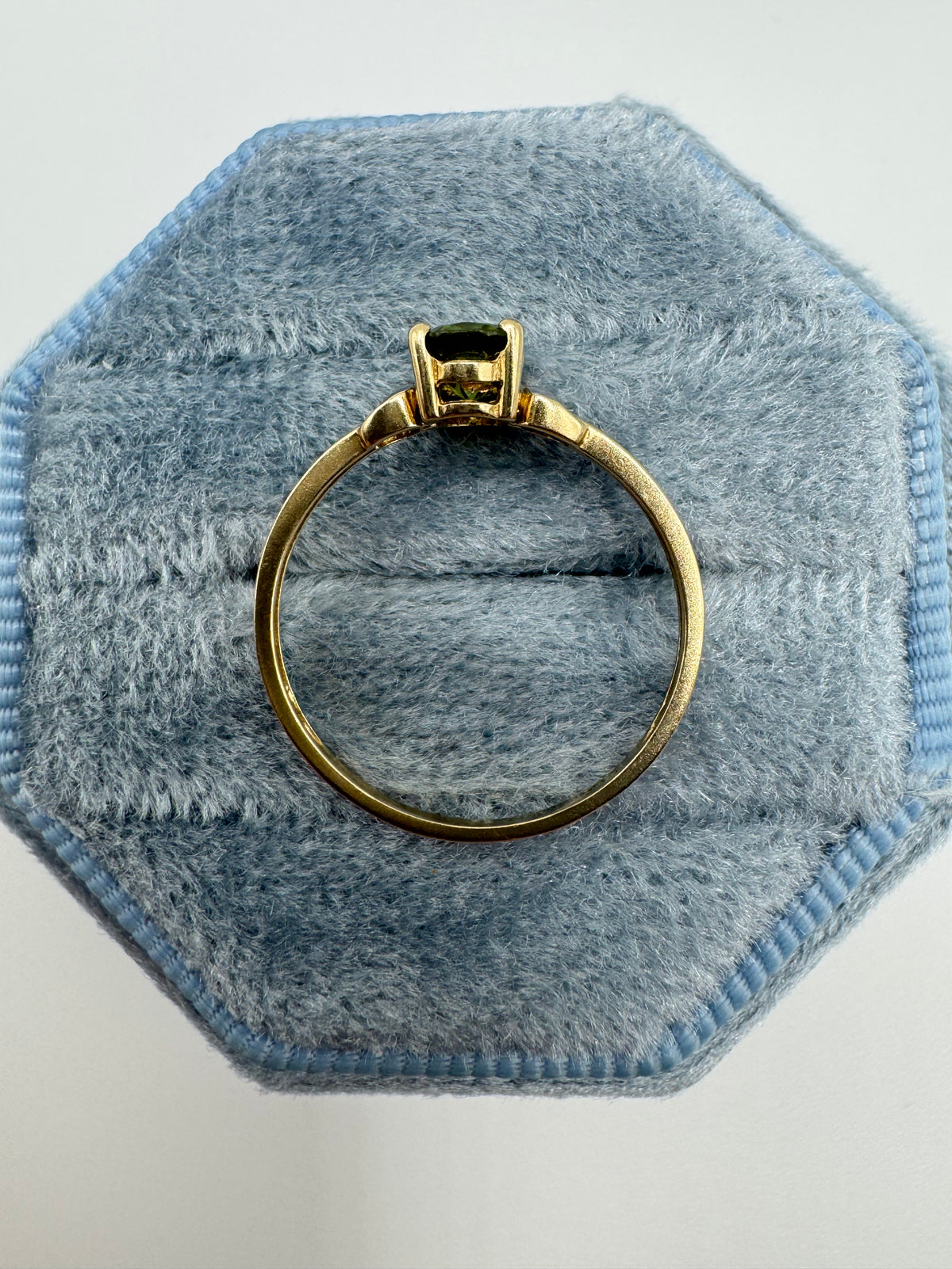 9ct two-tone gold peridot ring