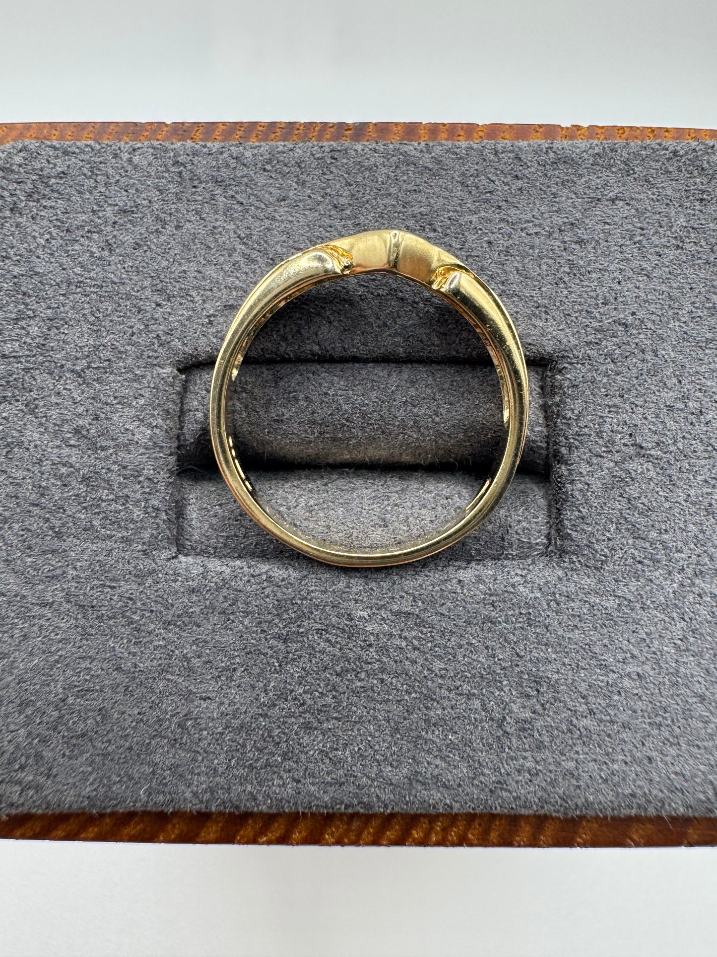 9ct gold ruby and diamond wishbone ring