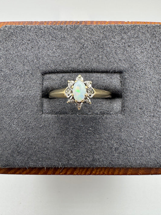 9ct gold opal and diamond ring