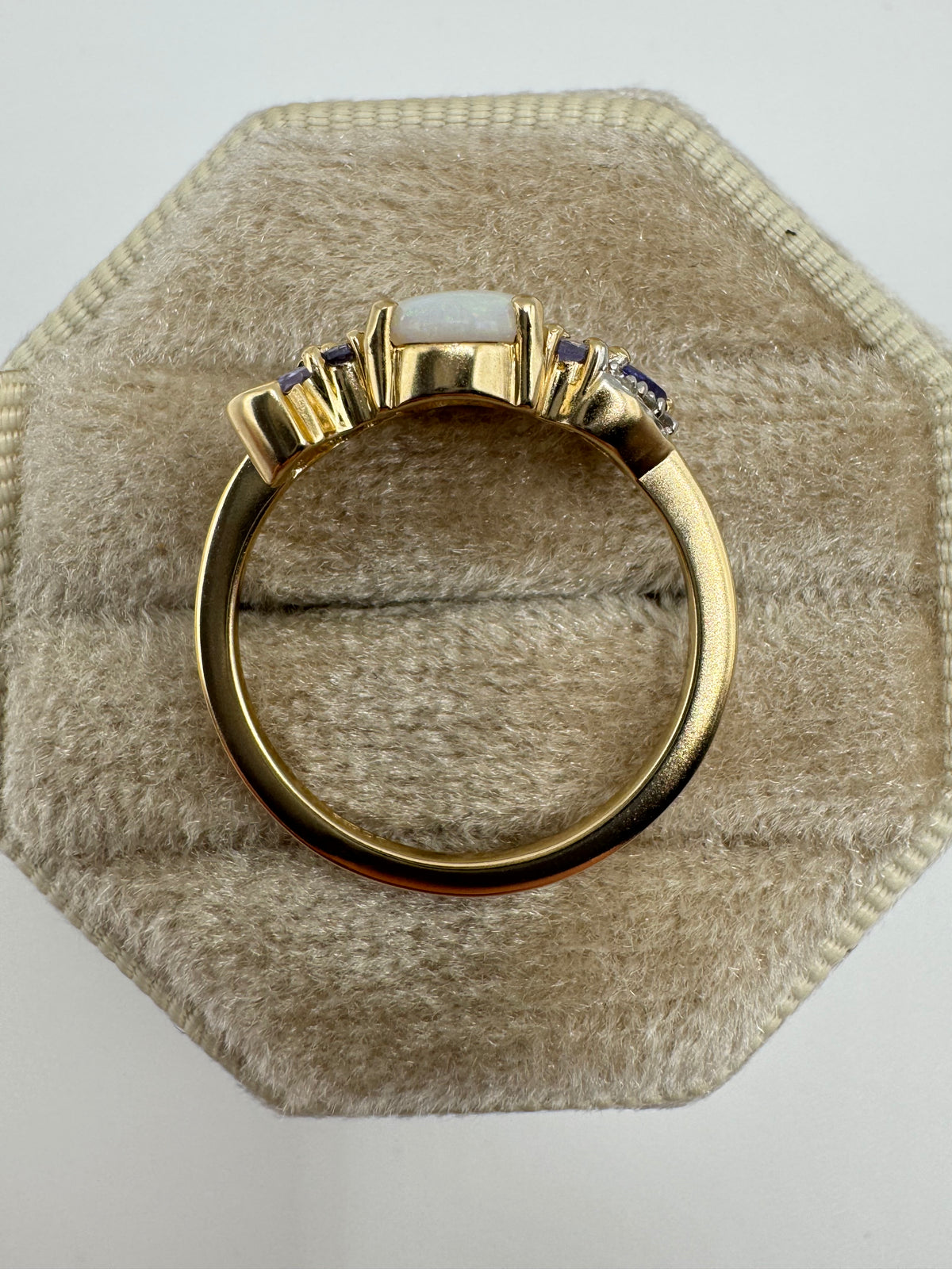 9ct gold opal, tanzanite and diamond ring