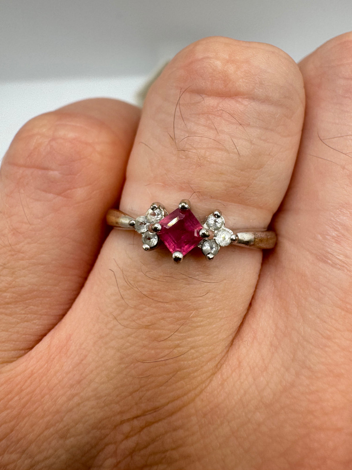 9ct white gold ruby and topaz ring
