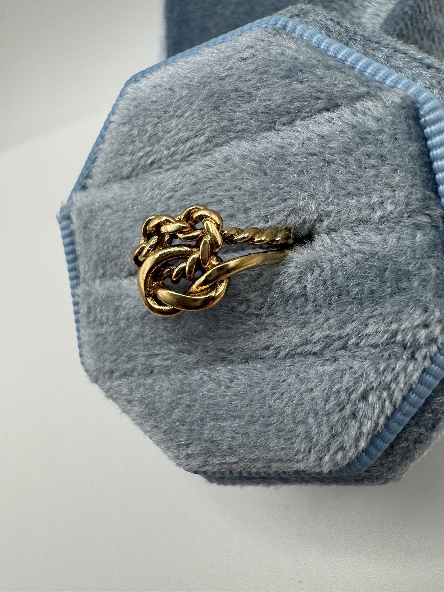9ct gold knot ring