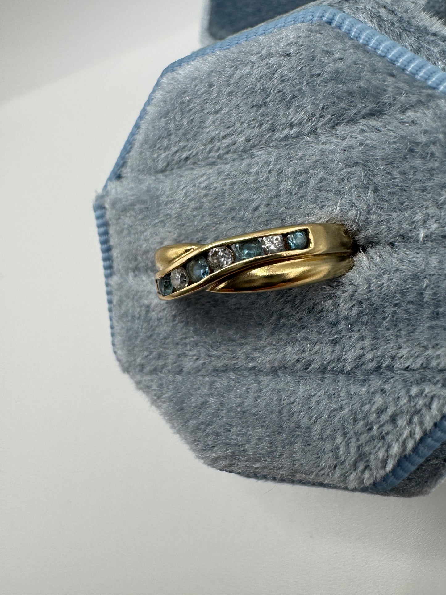 9ct gold topaz and cz ring