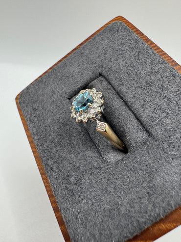 9ct gold topaz and diamond ring