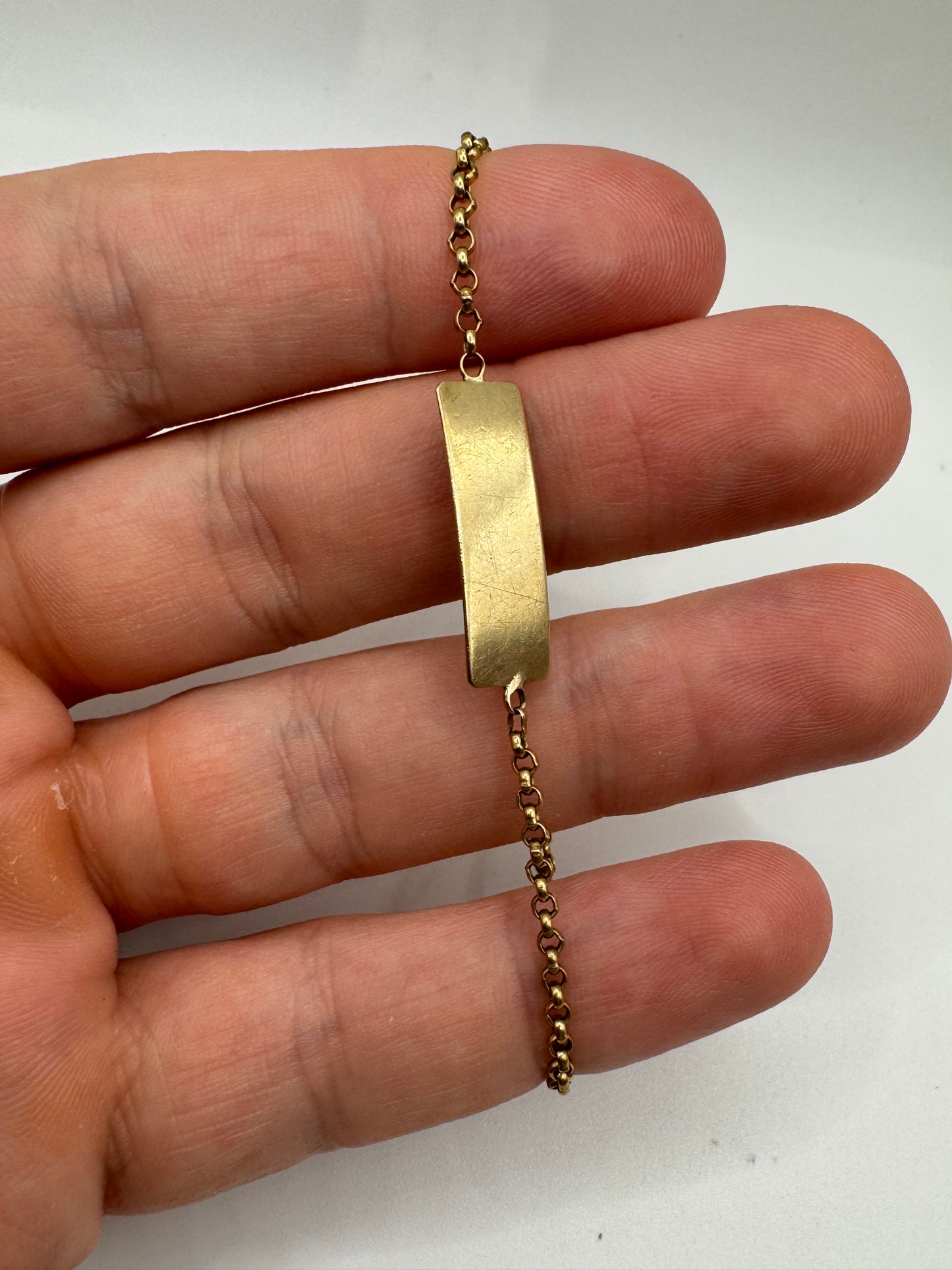 9ct gold bracelet 9