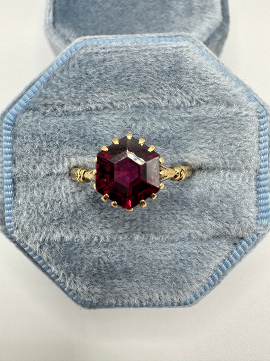 9ct gold tourmaline ring