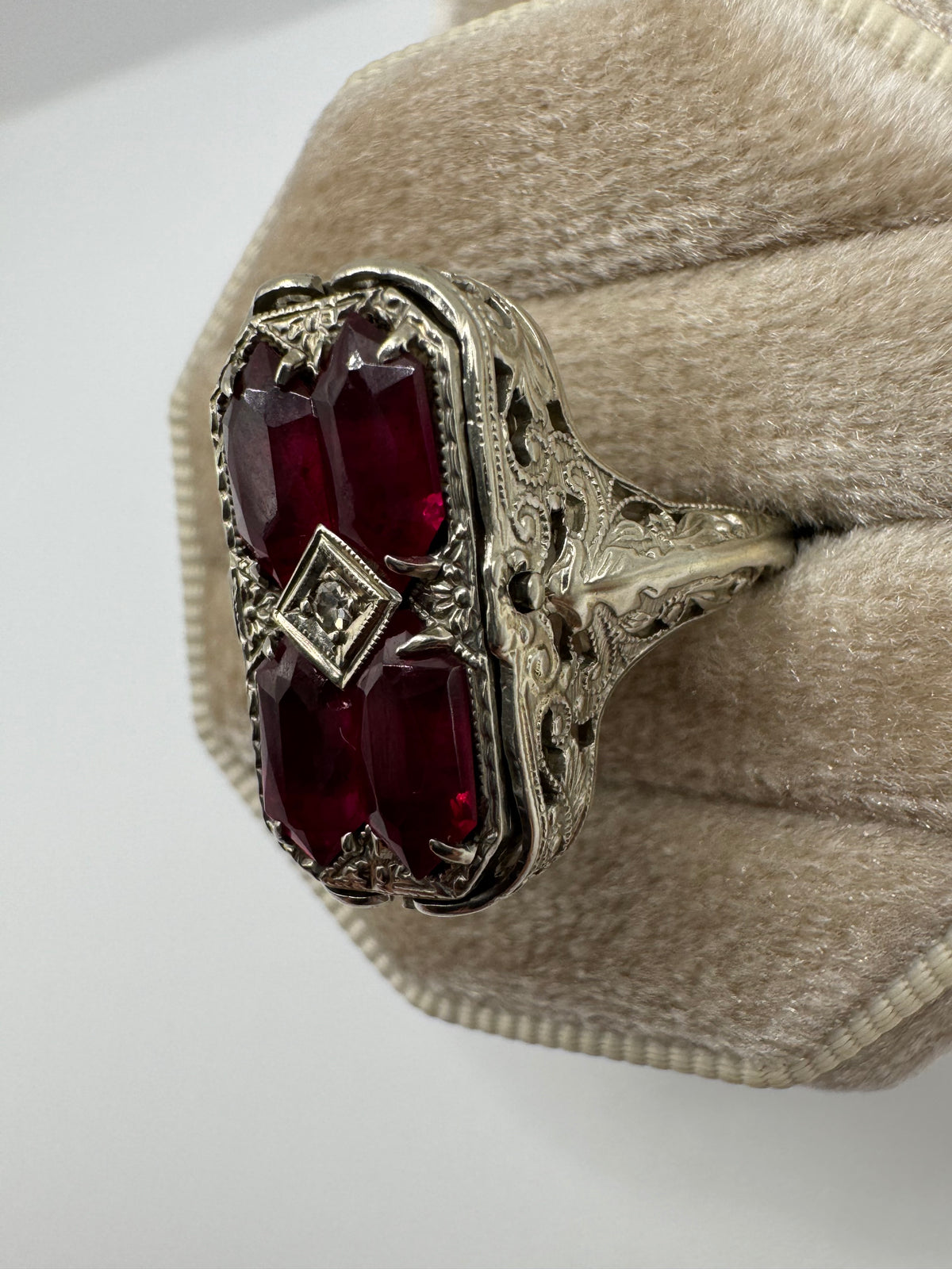 Heavy 9ct white gold art deco cameo, ruby and diamond spinner ring