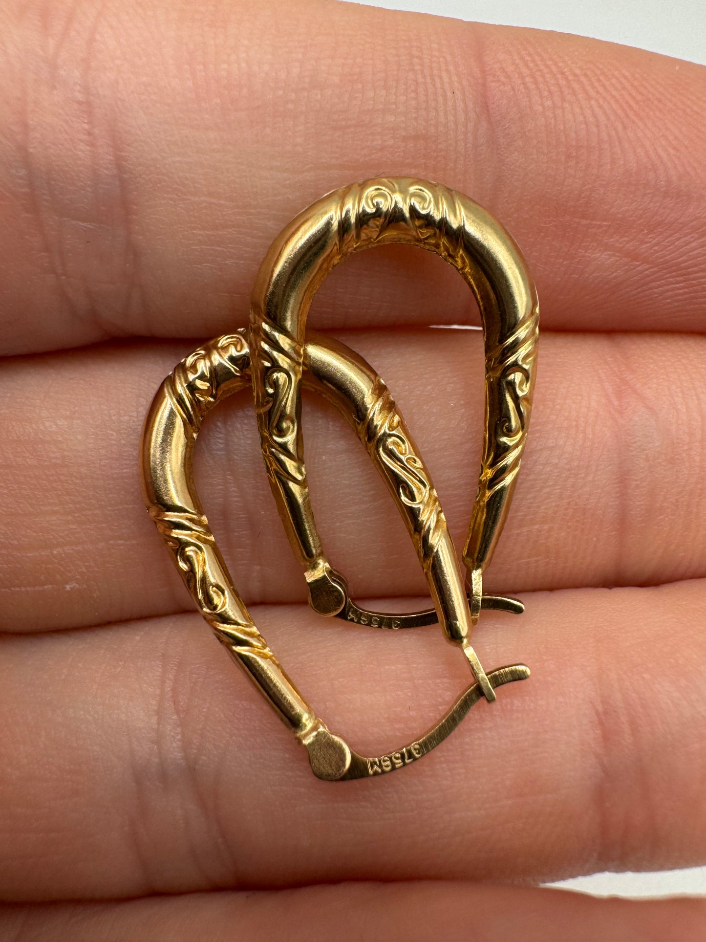 9ct gold creole earrings