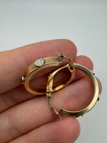 9ct gold screw style creole earrings