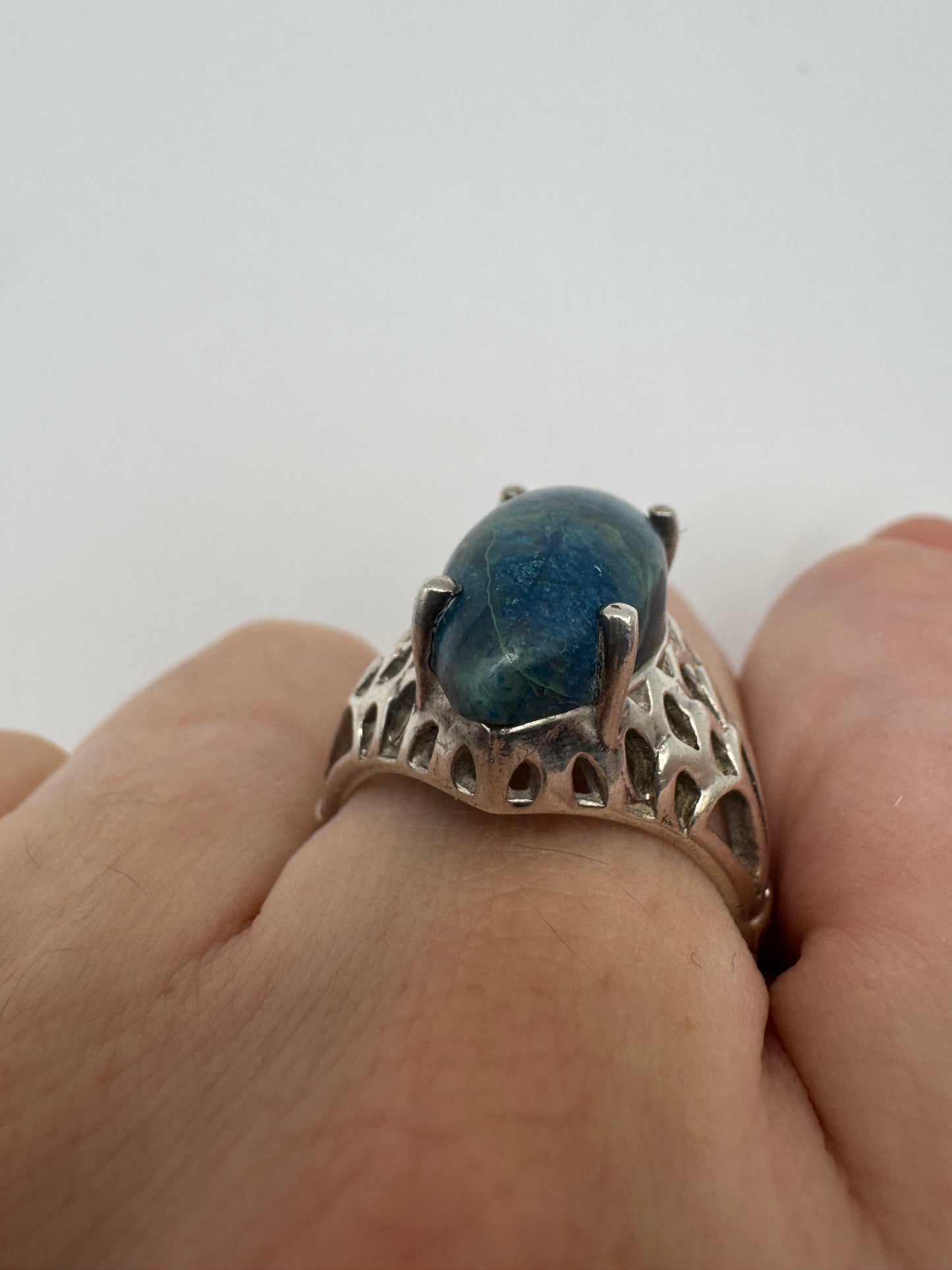 Silver gemstone ring