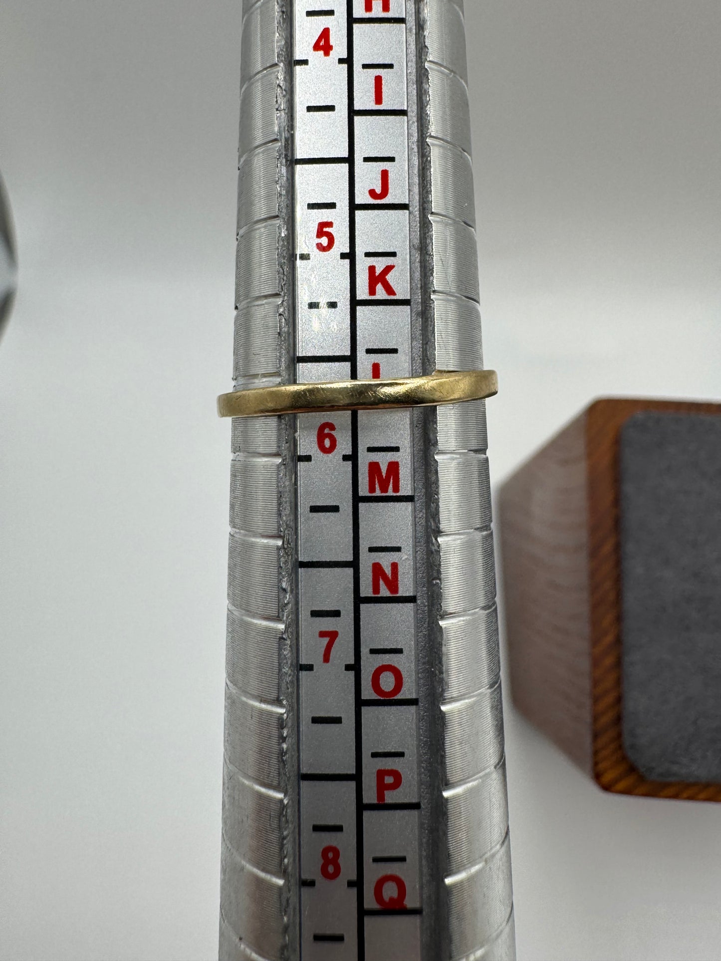 9ct gold ruby and diamond ring