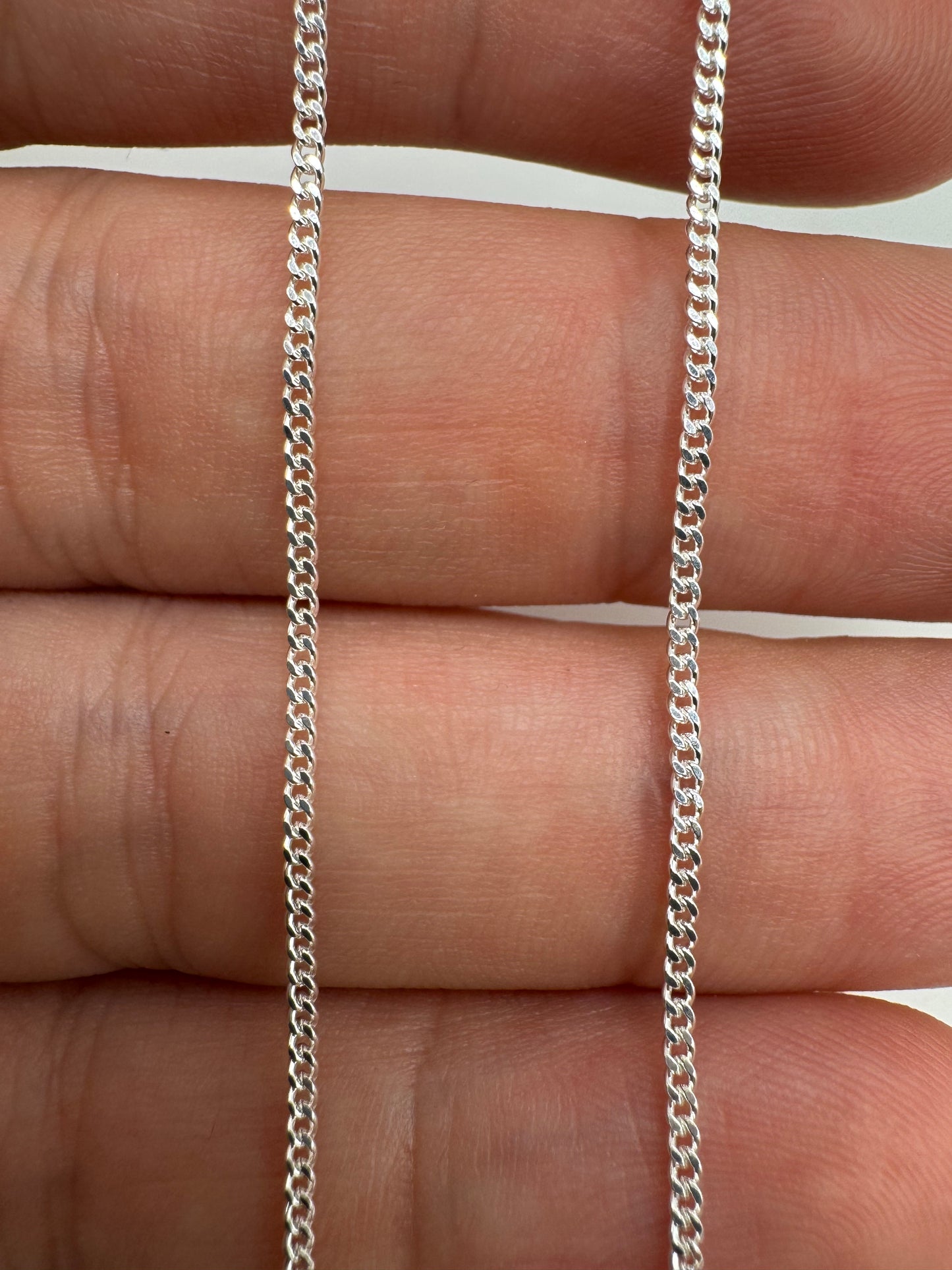 Silver curb chain 4 24”