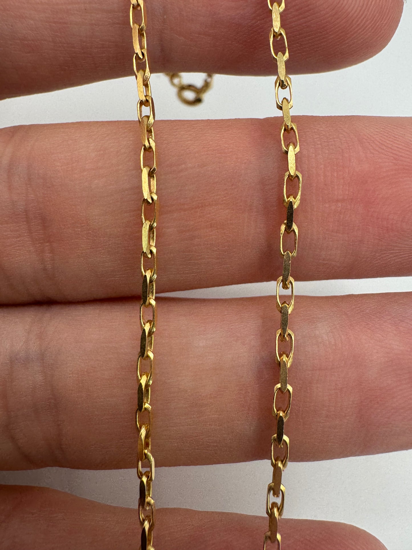 9ct gold box chain 24