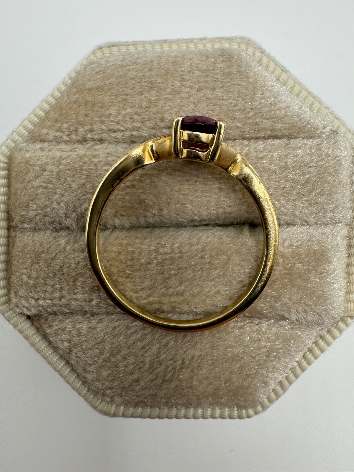 9ct gold tourmaline ring
