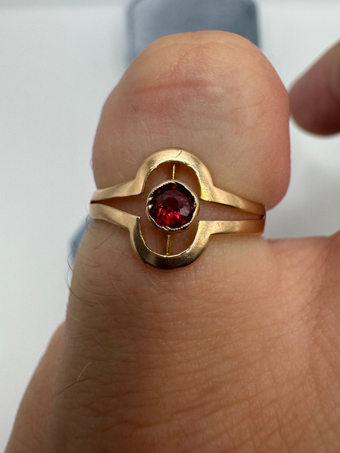 9ct gold tourmaline ring