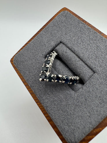 9ct white gold sapphire wishbone ring