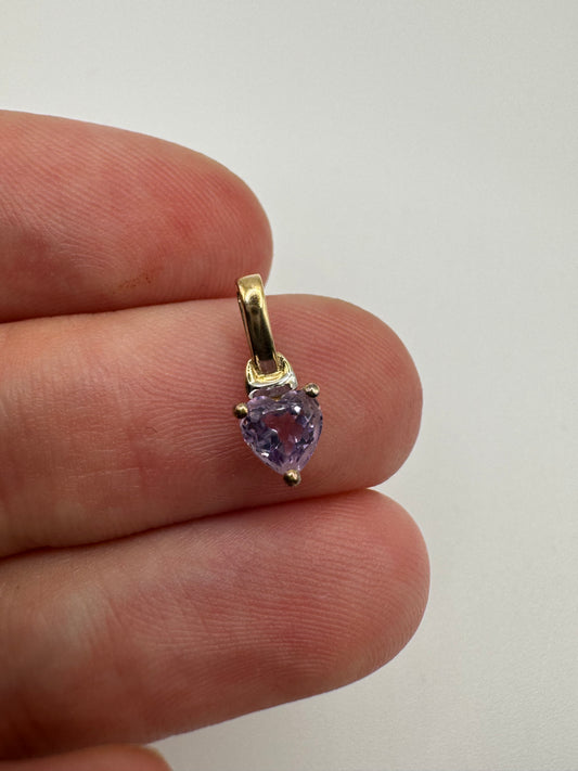 9ct gold amethyst heart pendant