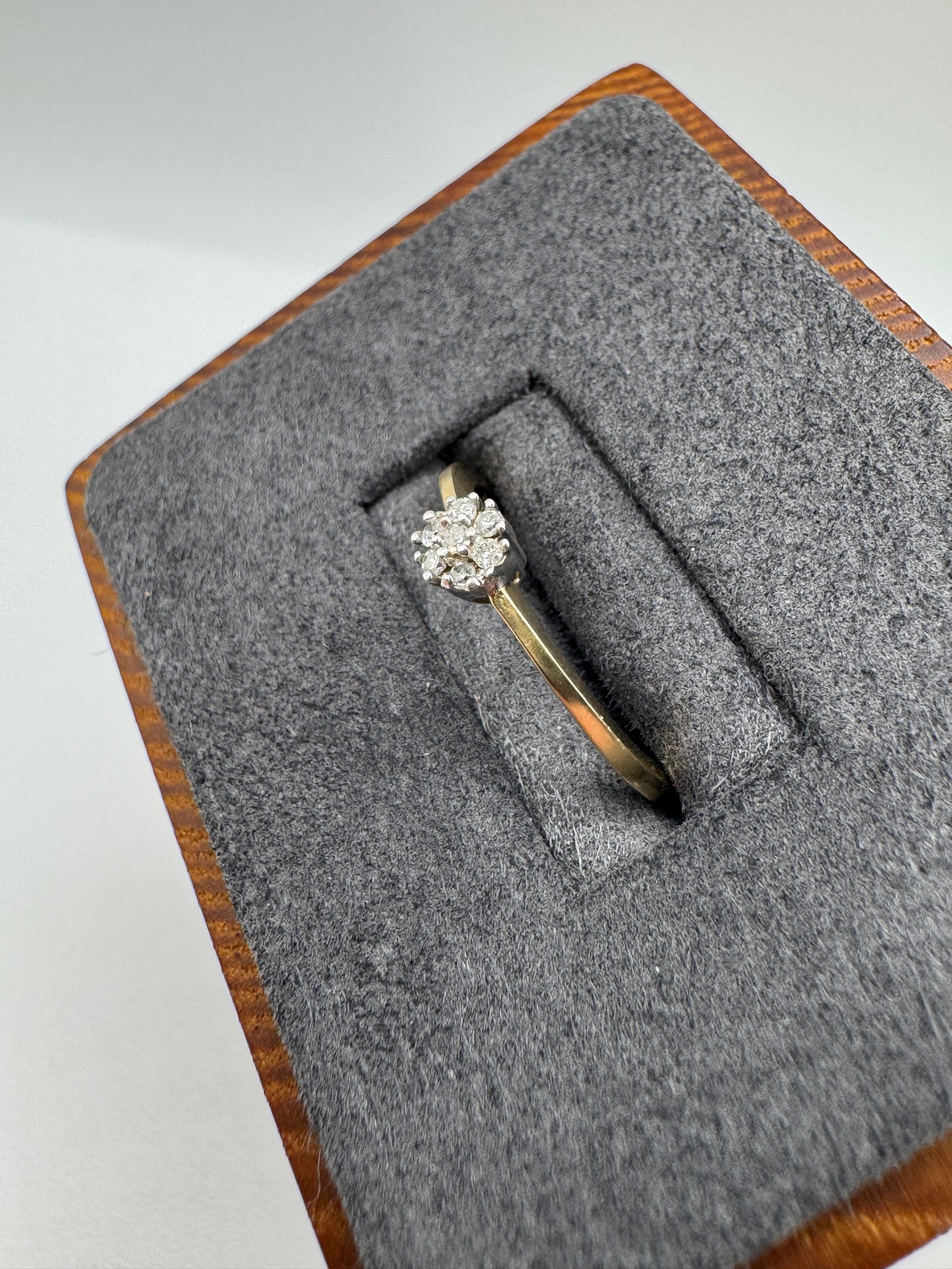 14ct gold diamond cluster ring