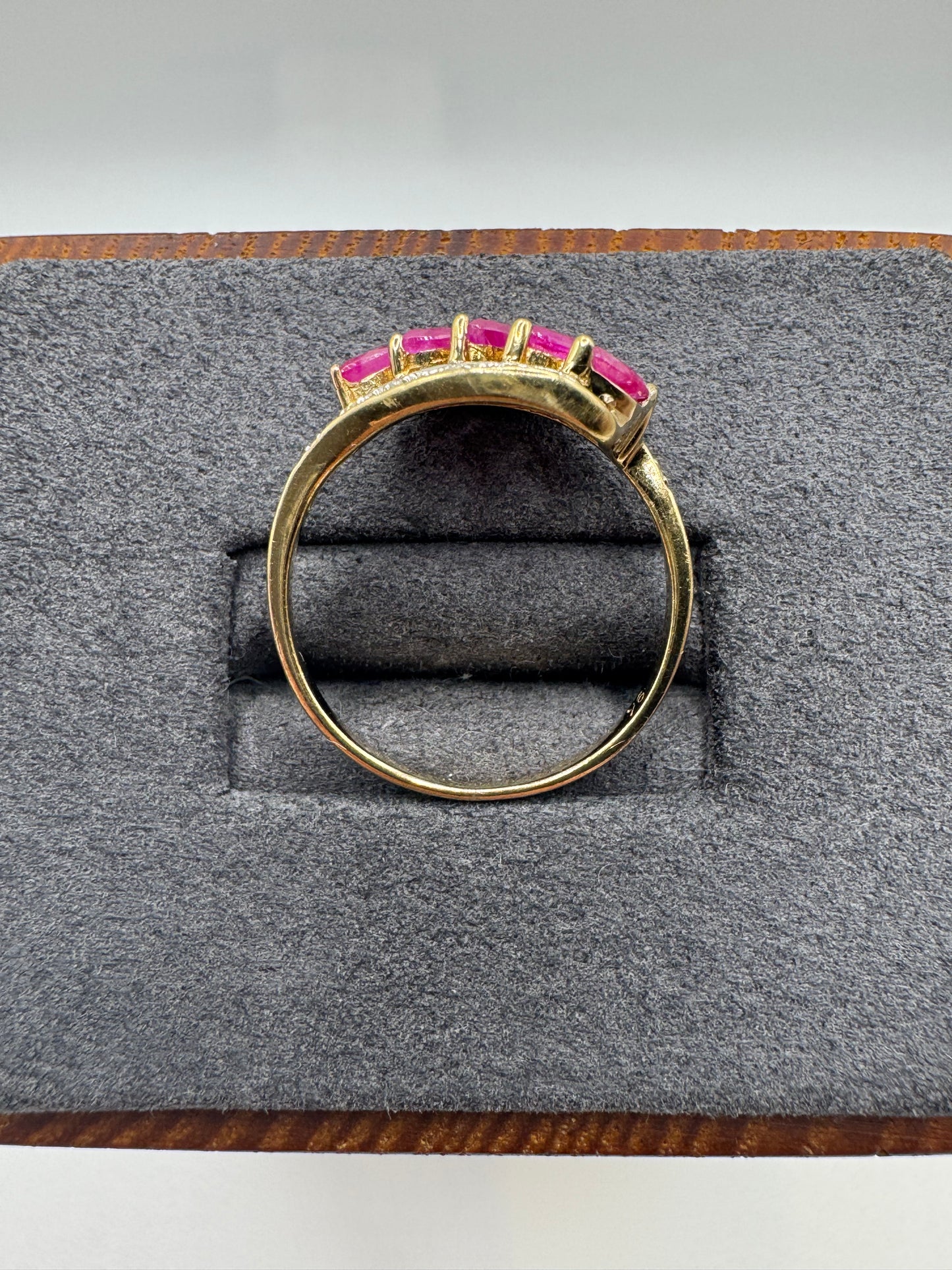 9ct gold ruby and diamond ring