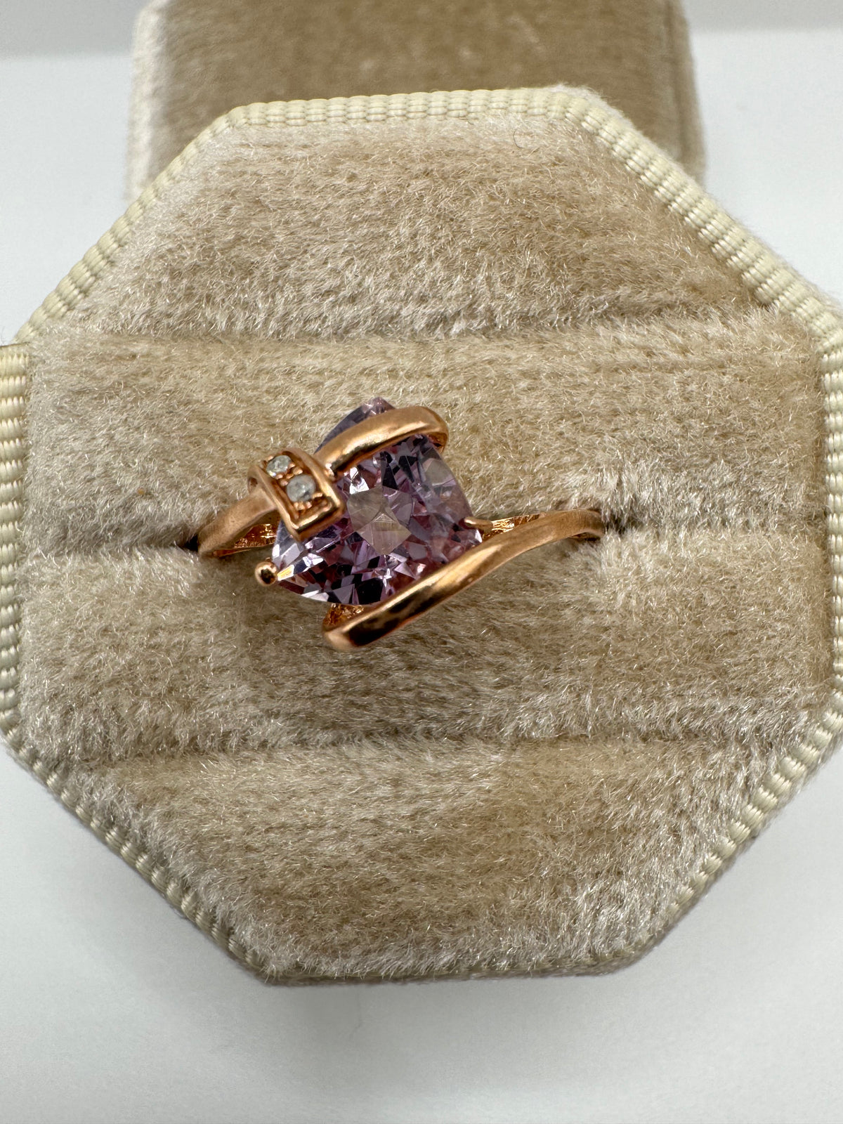 9ct rose gold amethyst and diamond ring