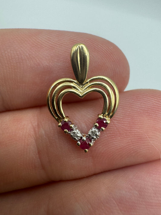 9ct gold ruby and diamond heart pendant