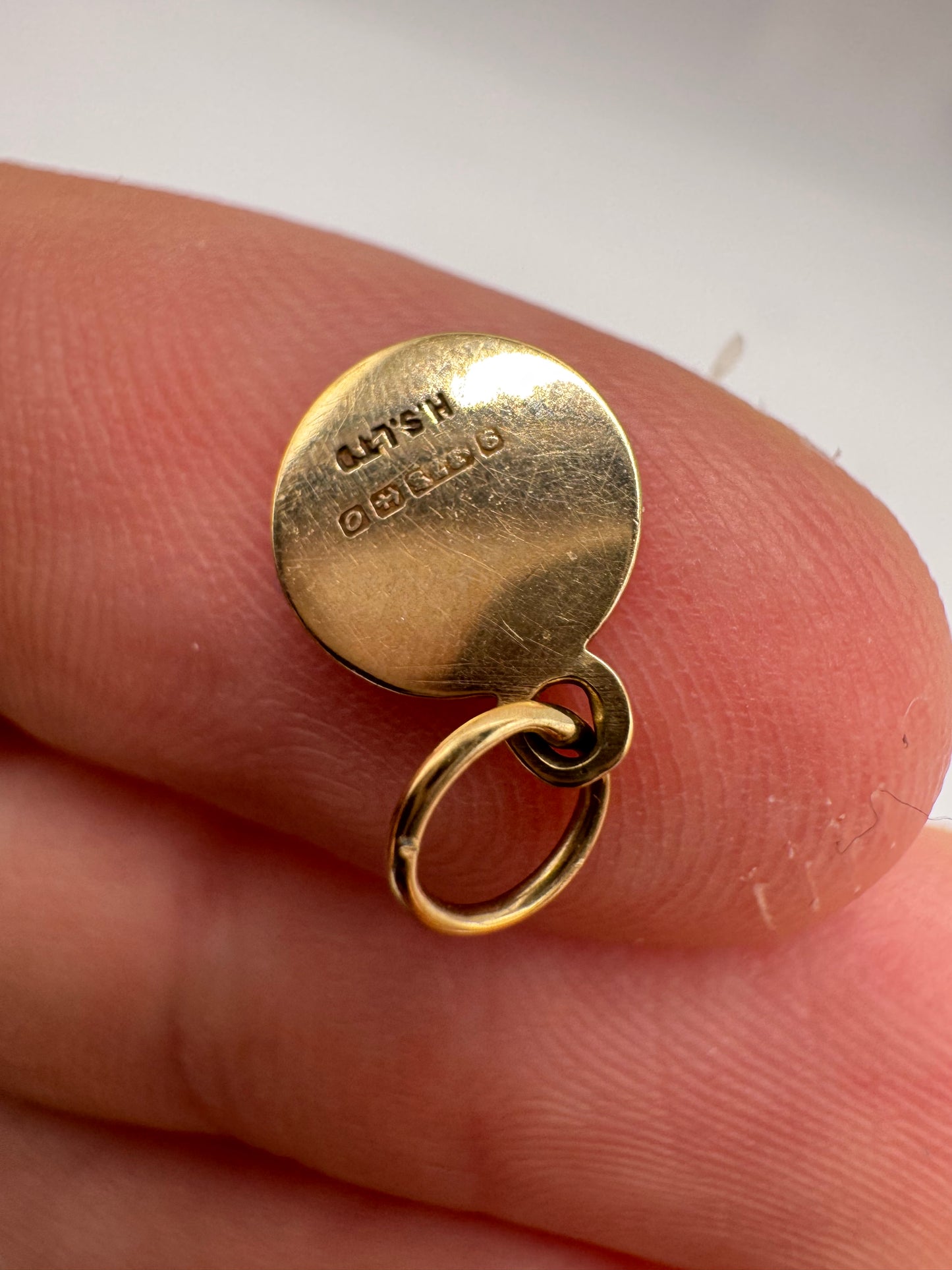 9ct gold St Christopher charm