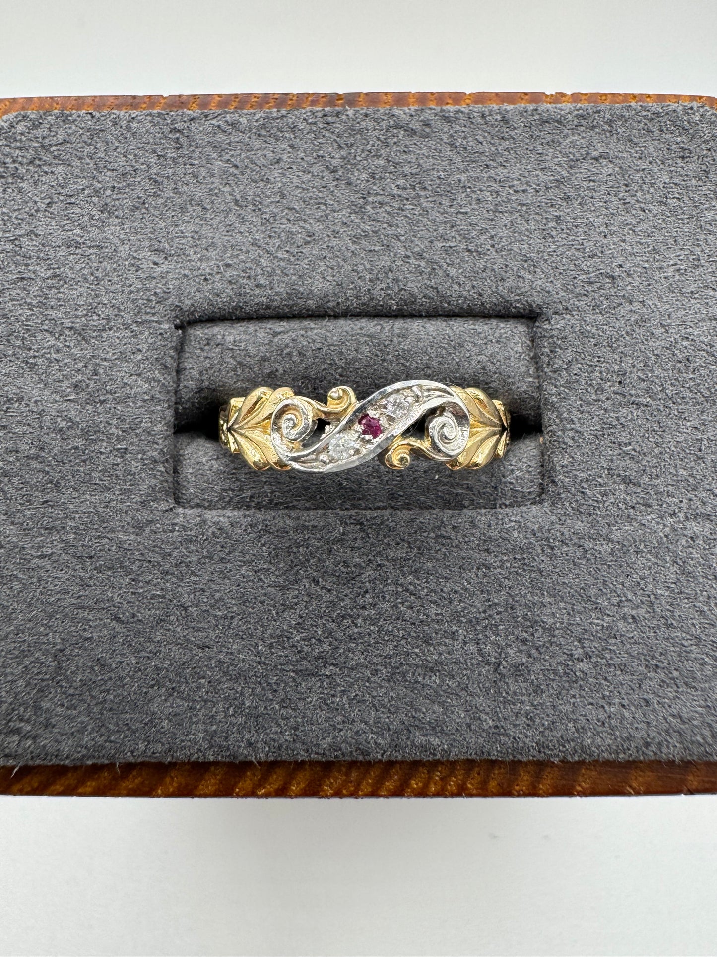 9ct gold ruby and diamond ring