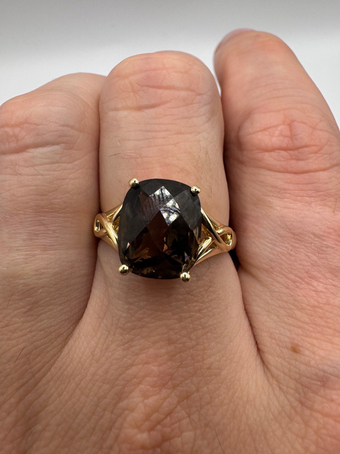 9ct gold Smokey quartz ring