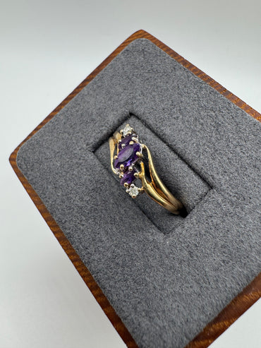 9ct gold amethyst and diamond ring